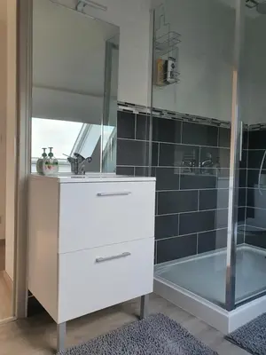 Salle de bains dans l'établissement La Marina