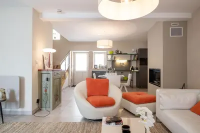 Coin salon dans l'établissement Les Demeures du Tonnelier, Maison Côté Jardin