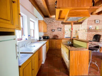 Cuisine ou kitchenette dans l'établissement Holiday Home Alexandre by Interhome