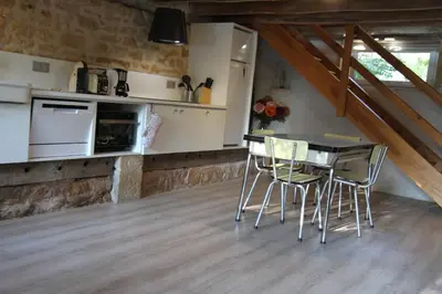 Cuisine ou kitchenette dans l'établissement Gite calme et cosy, toutes commodités et tourisme