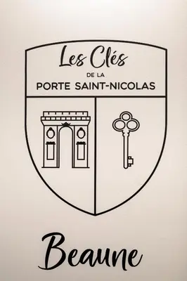 Certificat, récompense, panneau ou autre document affiché dans l'établissement Les Clés de La porte Saint-Nicolas - Parking - Centre