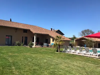 Jardin de l'établissement Ain’Time