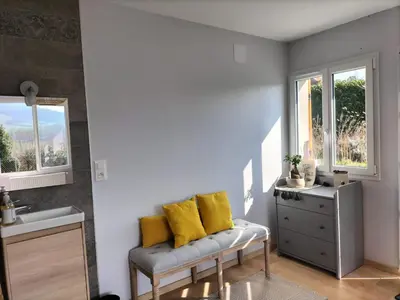 Cuisine ou kitchenette dans l'établissement Agréable chambre meublée, vue sur la vallée de l'Auxois