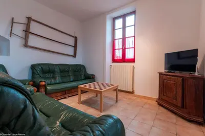 Télévision ou salle de divertissement dans l'établissement Ecluse d'Aiguilly
