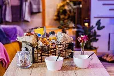 Boissons dans l'établissement Le Néflier Dijon - appart balnéo - SPA romantique pour 2