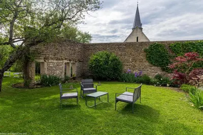 Jardin de l'établissement Les tilleuls