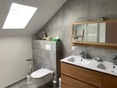 Salle de bains dans l'établissement L’En Vert du Monde