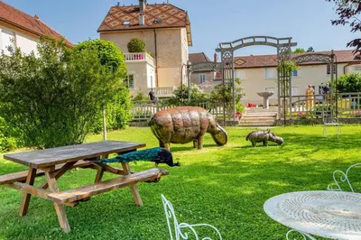 Jardin de l'établissement 50 Nuances de Bourgogne