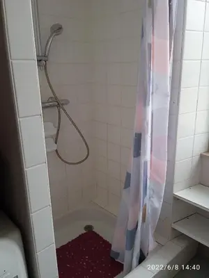 Salle de bains dans l'établissement Gîte les Arcades