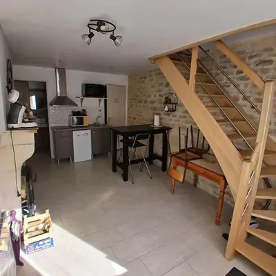 Cuisine ou kitchenette dans l'établissement Le cottage du village