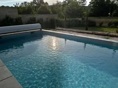 Piscine de l'établissement Gîte calme au bord de l'Ouche. ou située à proximité