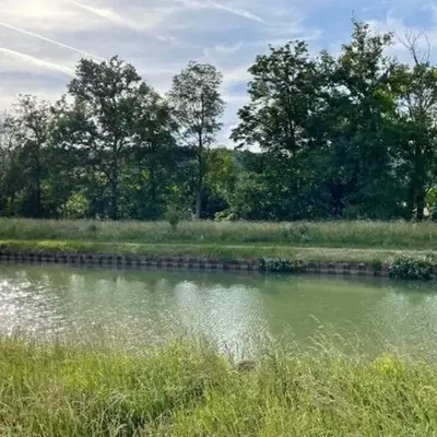 Gîte calme au bord de l'Ouche.