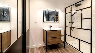 Salle de bains dans l'établissement L'Escapade Urbaine - Cosy et central