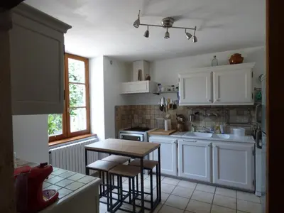 Cuisine ou kitchenette dans l'établissement MAISON SYLVAIN