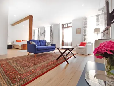 Coin salon dans l'établissement Studio - Pied à Terre Saulieu