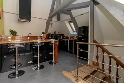 Restaurant ou autre lieu de restauration dans l'établissement Superbe Loft, Chalon sur Saône
