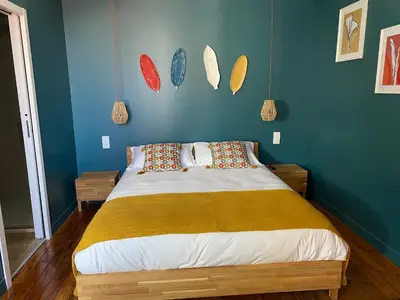 Un ou plusieurs lits dans un hébergement de l'établissement Studio 2 pers ou Appartement 4-7 pers Quartier Cathédrale