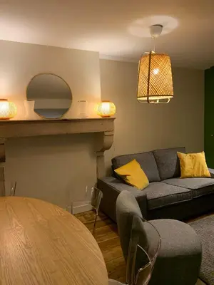 Coin salon dans l'établissement Maison de charme - Au coeur de Puligny-Montrachet