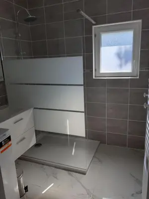 Salle de bains dans l'établissement la bonne tuile