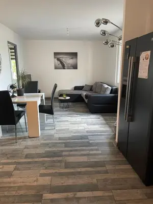 Coin salon dans l'établissement Appartement RDC calme en hyper centre-ville