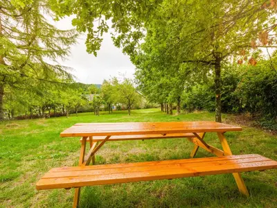 Jardin de l'établissement Gite la Longere Morvandelle