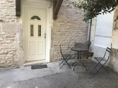 Terrasse ou espace extérieur de l'établissement Charmant studio au coeur du centre ville