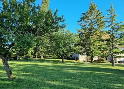 Jardin de l'établissement La Fruitière