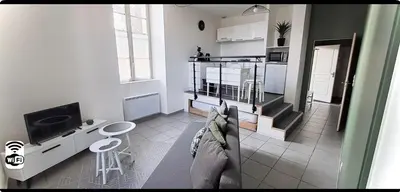 Cuisine ou kitchenette dans l'établissement STUDIO Dole Grevy deux étoiles,