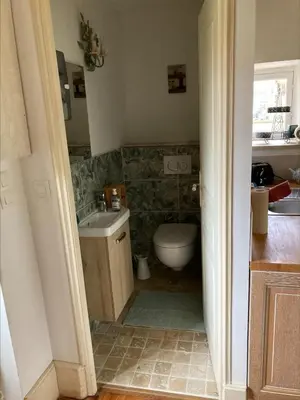Salle de bains dans l'établissement La Villa Romaine