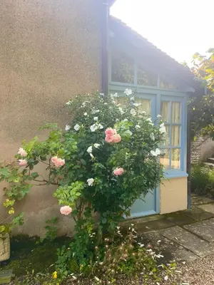Jardin de l'établissement La Cuverie du Château le Four à Pain