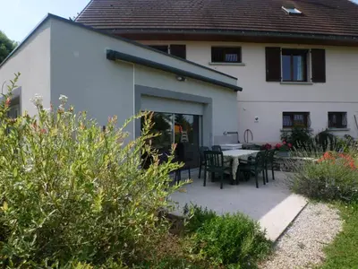 Jardin de l'établissement Chambre et table d'hôtes La Meule