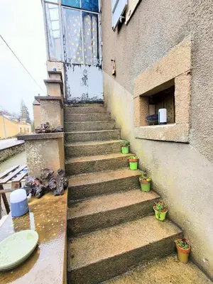 Plan de l'établissement Maison à l'ancienne avec grand terrain , animaux bienvenus