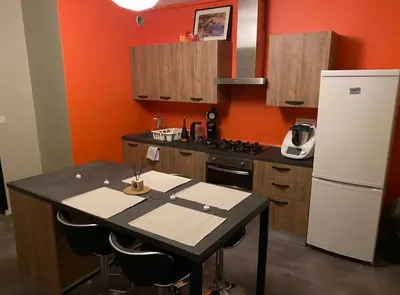 Cuisine ou kitchenette dans l'établissement Détente au Centre-Ville - Lons-le-Saunier