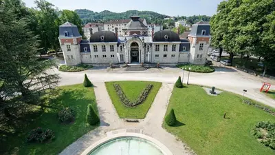 Jardin de l'établissement Détente au Centre-Ville - Lons-le-Saunier