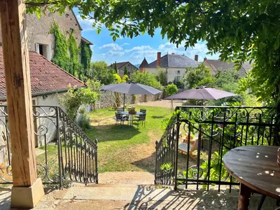 Jardin de l'établissement La maison de Léon & lulu