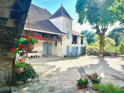 Jardin de l'établissement Les hirondelles, in the heart of Burgundy!