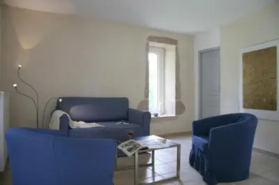 Coin salon dans l'établissement Loisy - Lovely Holiday House with Swimming Pool