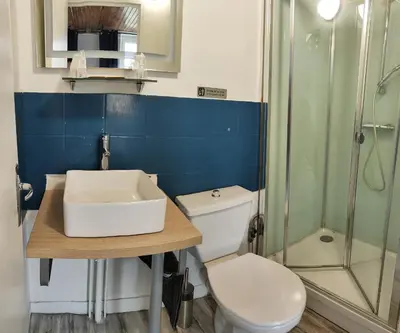 Salle de bains dans l'établissement hotel du Nord