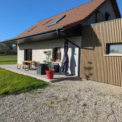 Gite les Caravottes 4 Etoiles avec Jacuzzi - JURA