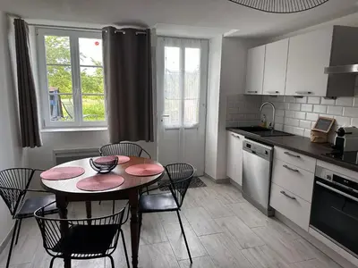 Cuisine ou kitchenette dans l'établissement Le Pâtis Karadok - le gîte à la ferme du Karadok'Inn