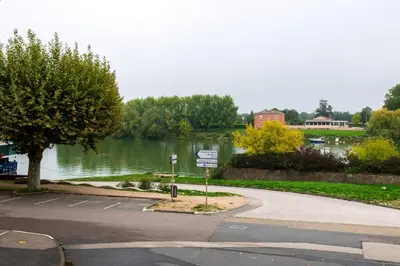 Vue sur la rivière ou le fleuve situé(e) à proximité de l'appartement