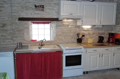 Cuisine ou kitchenette dans l'établissement Gîte La Roussette 3 étoiles