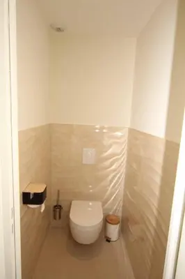 Salle de bains dans l'établissement La Source aux Cépages