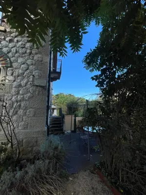Jardin de l'établissement Demeure de charme