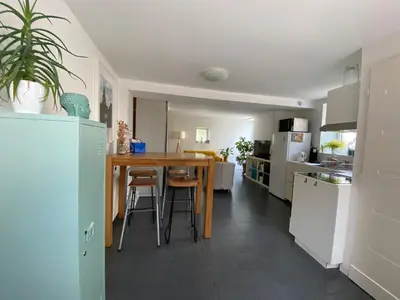 Cuisine ou kitchenette dans l'établissement Maison de ville centre historique Fontaine Les Dijon