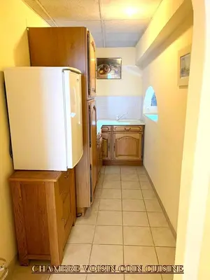 Cuisine ou kitchenette dans l'établissement Appartement charmant à Lacrost avec jardin privé - 60 m²