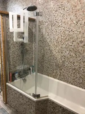Salle de bains dans l'établissement Le ptit Pont de Pany