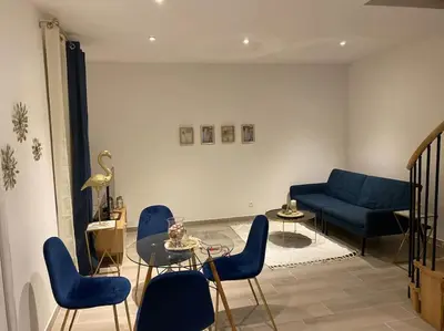 Coin salon dans l'établissement Le Duplex de l’Avenue
