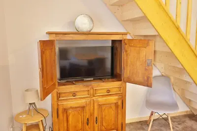 Télévision ou salle de divertissement dans l'établissement Gîte La Rua, entre Tournus et Mâcon, sud Bourgogne