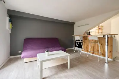 Coin salon dans l'établissement Le Transvaal : À deux pas du centre.
